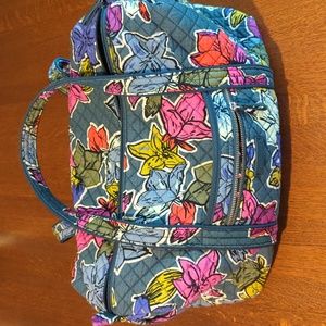 Vera Bradley floral duffel travel tote bag